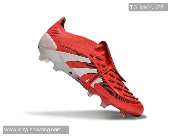 阿迪达斯新款足球鞋引领潮流助力球场表现提升运动员竞技水平 阿迪达斯新款足球鞋引领潮流助力球场表现提升运动员竞技水平